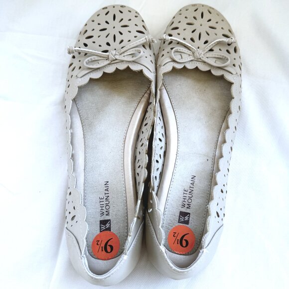 White Mountain | Perforated Flats | Off White | Size 9 - Picture 6 of 7